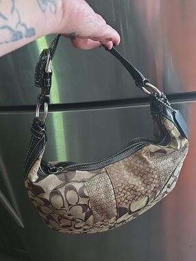 vintage Coach Soho Patchwork Crescent Hobo Bag F12315